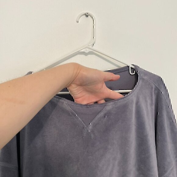 OUT FROM UNDER URBAN OUTFITTERS Vica Boat Neck Sweatshirt Periwinkle Velour Boxy - Picture 5 of 12